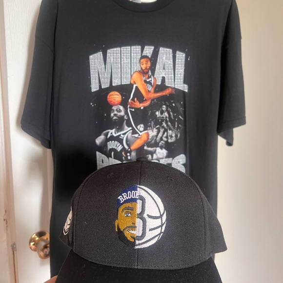 Mikal Bridges “Brooklyn Bridges” SnapBack and XL Collector’s tee duo. - Picture 2 of 9
